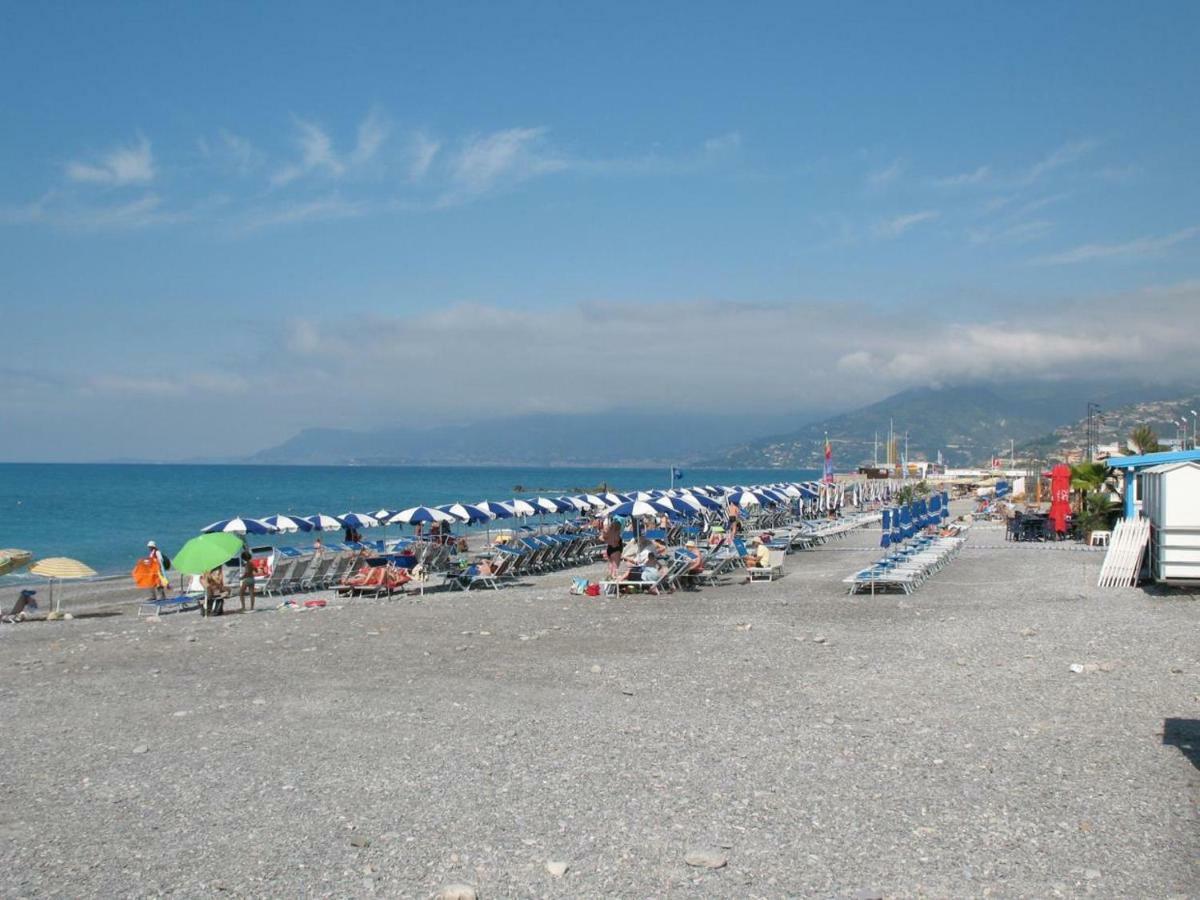 Hotel Rosalia Bordighera Eksteriør billede