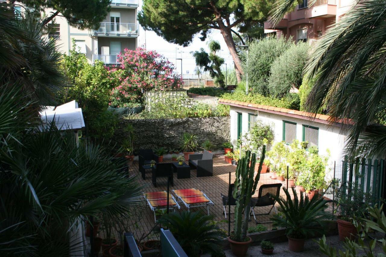Hotel Rosalia Bordighera Eksteriør billede
