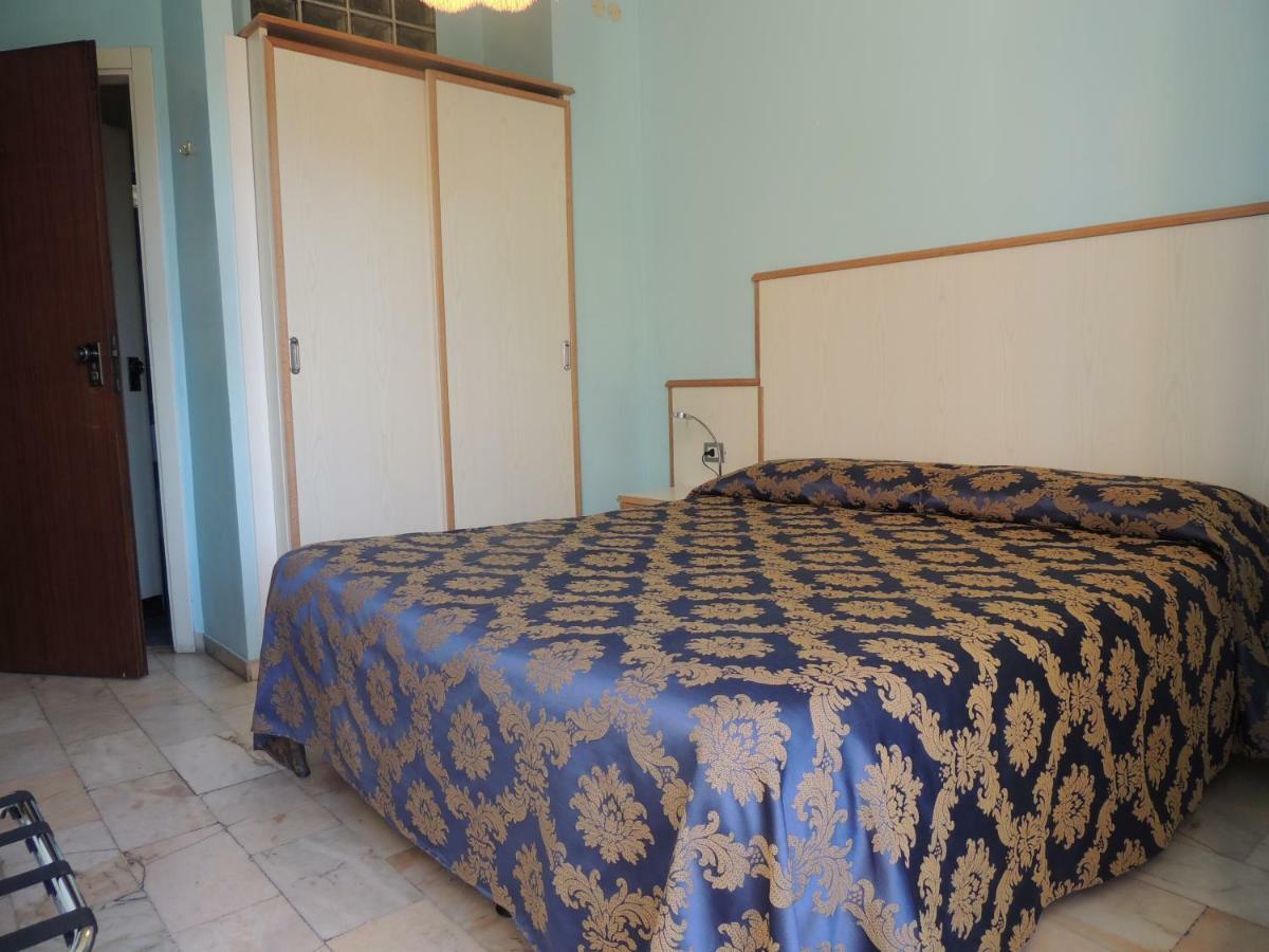 Hotel Rosalia Bordighera Eksteriør billede